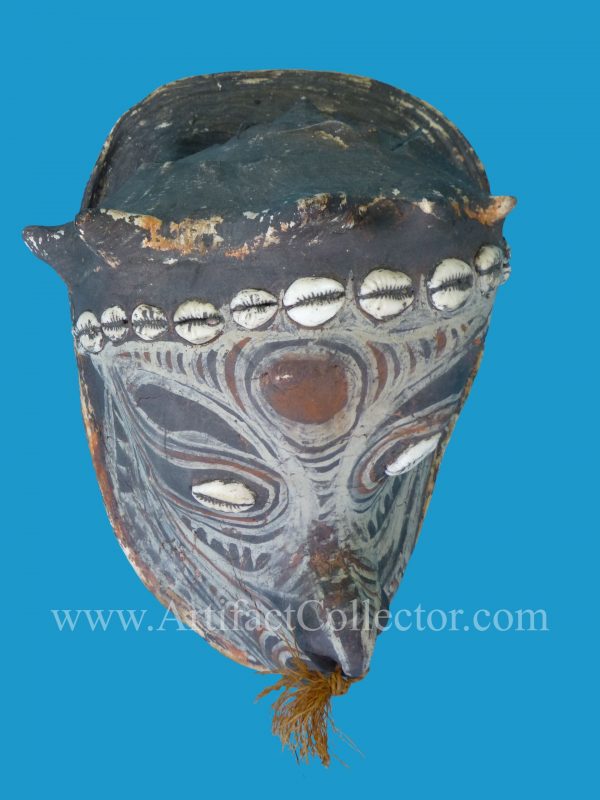 DC27 Ancestor Overmodelled Bailer Shell Face New Guinea - Image 5