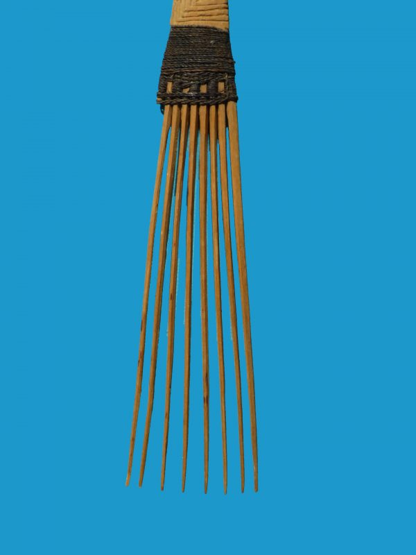 DK07 Massim Comb Bamboo - Image 3