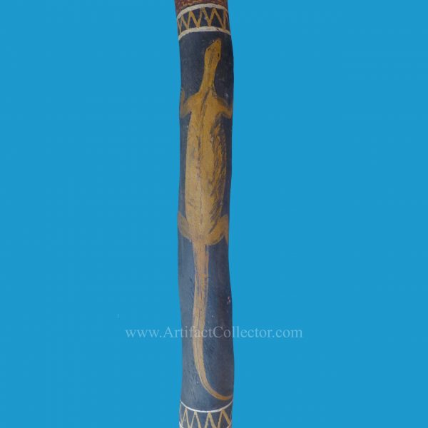 D03 Didgeridoo with Painted Hunter Figure - Image 4