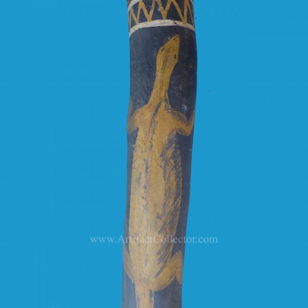 D03 Didgeridoo with Painted Hunter Figure - Image 5