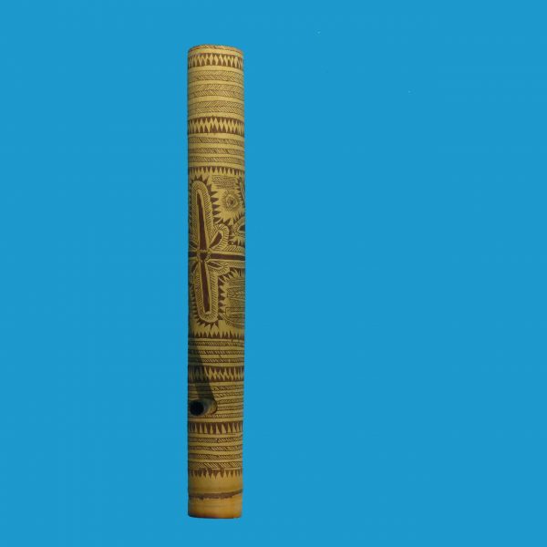 DB23a New Guinea Smoking Pipe Decorated - Image 4