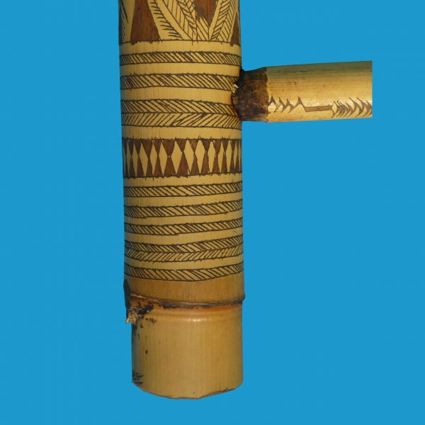 DB23c New Guinea Smoking Pipe Decorated - Image 3