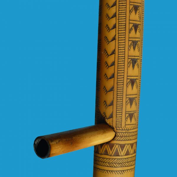 DB23d New Guinea Smoking Pipe Decorative - Image 2