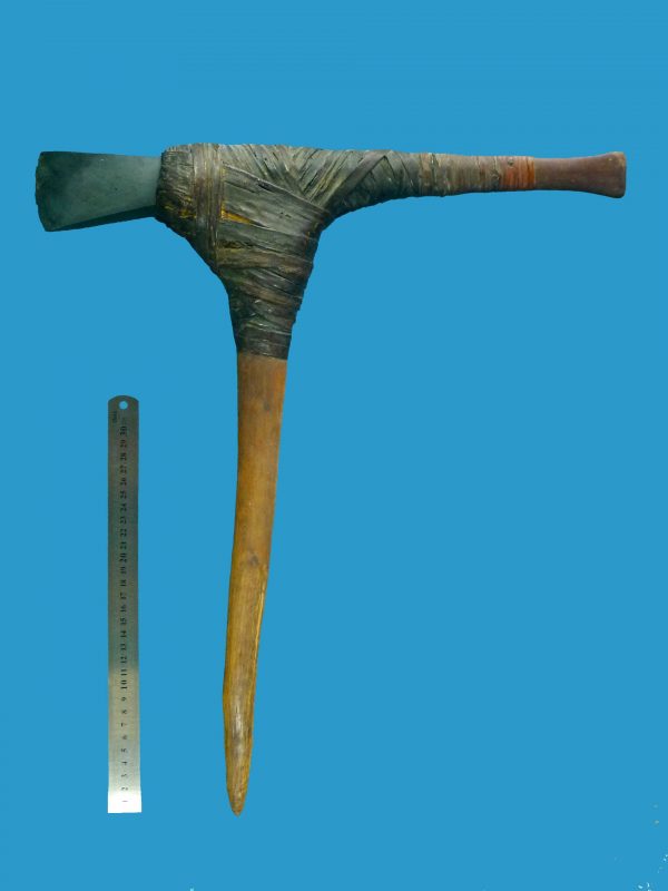 BY01 Mendi Stone Axe c1930. - Image 4