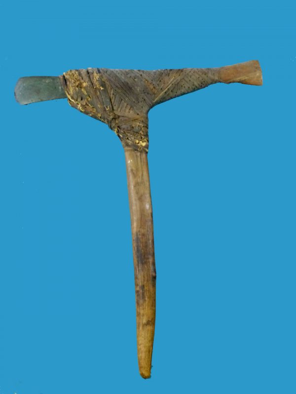 HA01 PNG Axe Early to mid 1900.