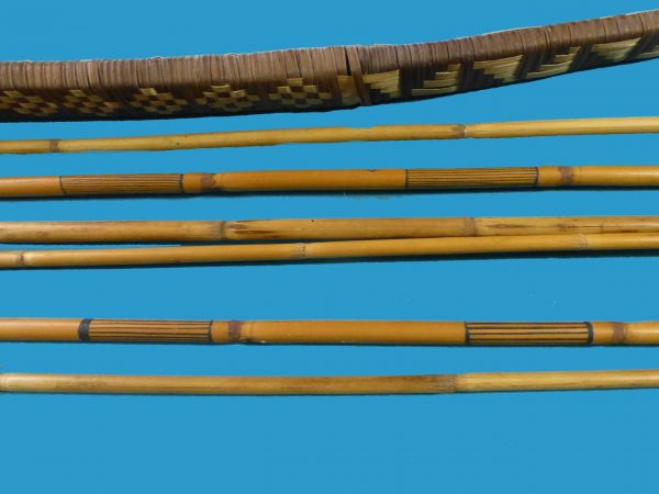 HA10 New Guinea PNG Sepik Bow Woven Cover and Arrows - Image 3