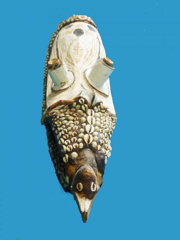 J08 Sepik Mwai Mask Excellent Example - Image 3