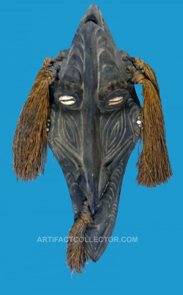 HE11 New Guinea Mask Unusual - Image 2