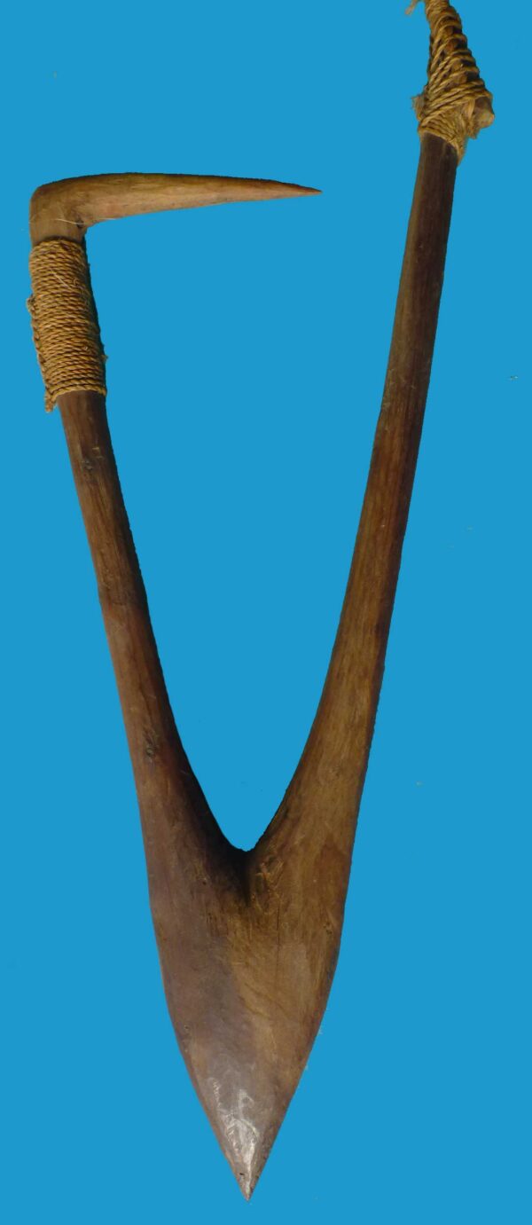 HG21 Wooden Shark Hook Mortlock Island - Image 3