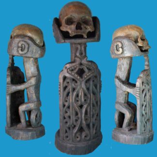 DU06 Rare Korwar with Ancestor Skull Cenderawasih Bay Northwest New Guinea